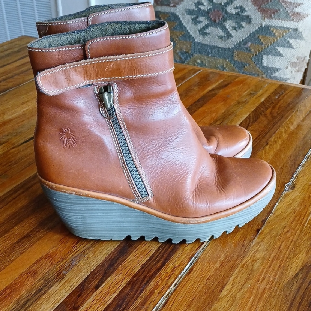 Fly London Wedge Booties - 37